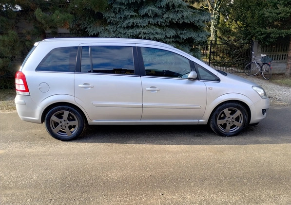 Opel Zafira cena 16900 przebieg: 189000, rok produkcji 2009 z Piotrków Trybunalski małe 56